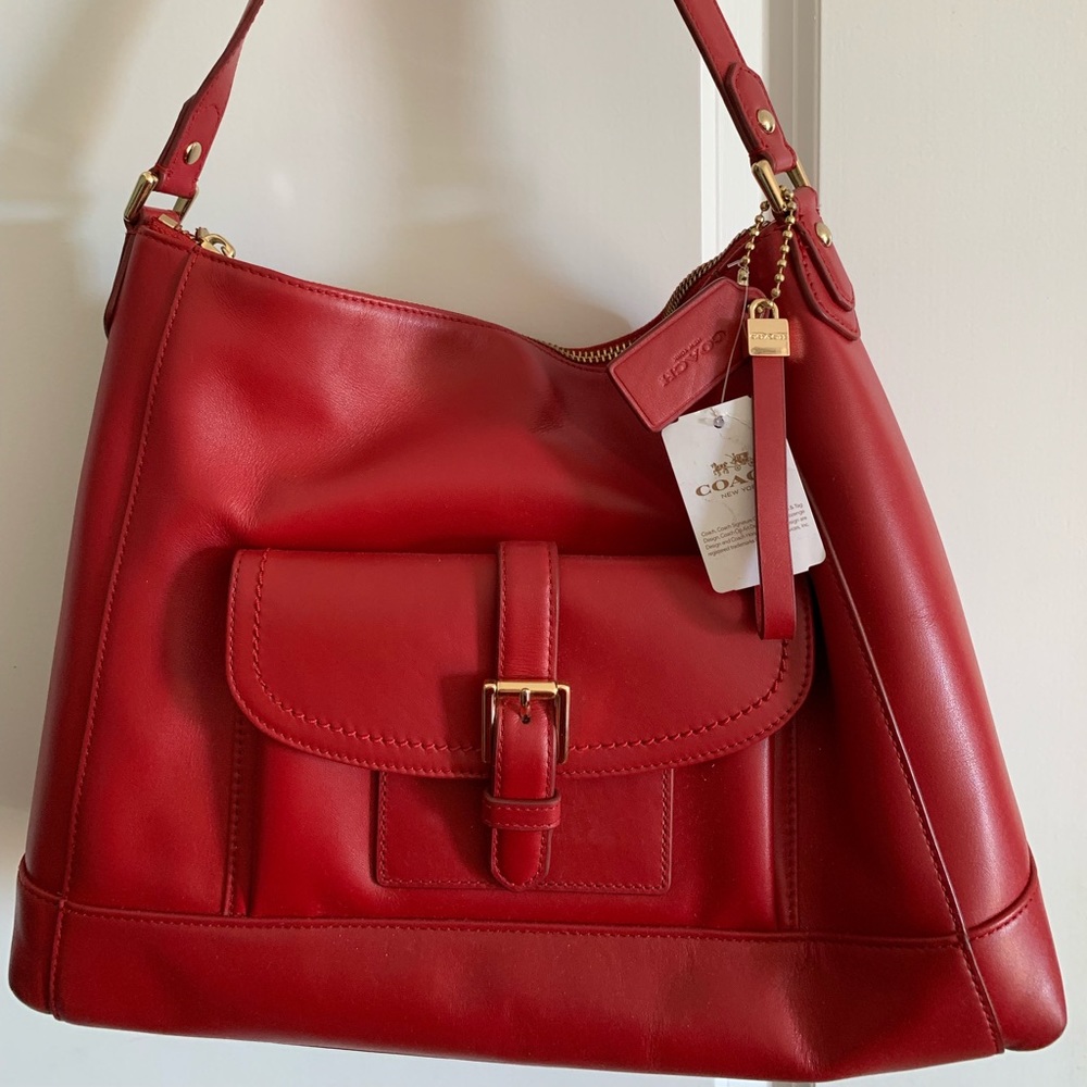 Classic Red Coach handbag❤️NWT